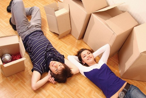 Governing law and dispute terms for UK storage service